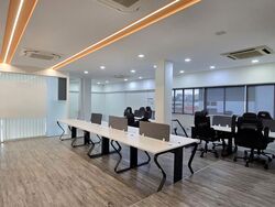 Harvey Road (D13), Office #582356171